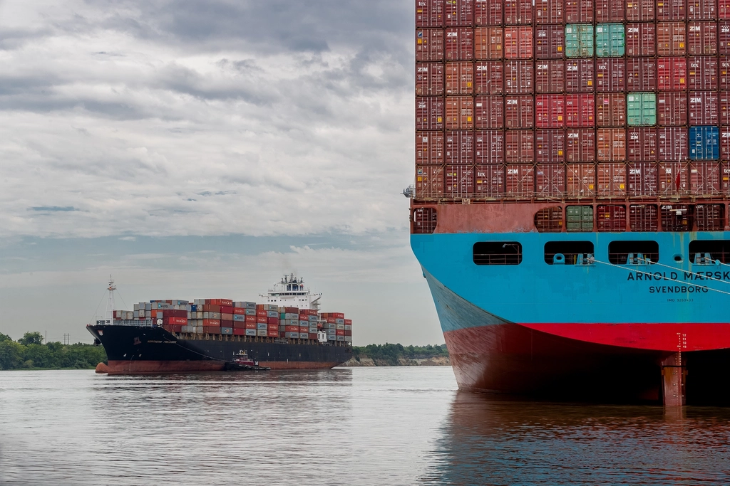Container ship arriving at port